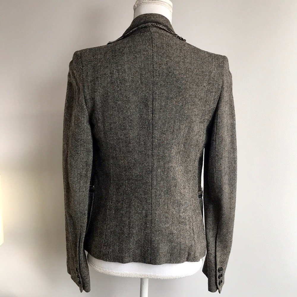 Chic Tweet Blazer - Picture 2 of 5
